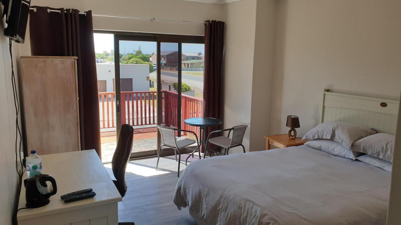 Stonehouse On Main Hotel Struisbaai Ruang foto